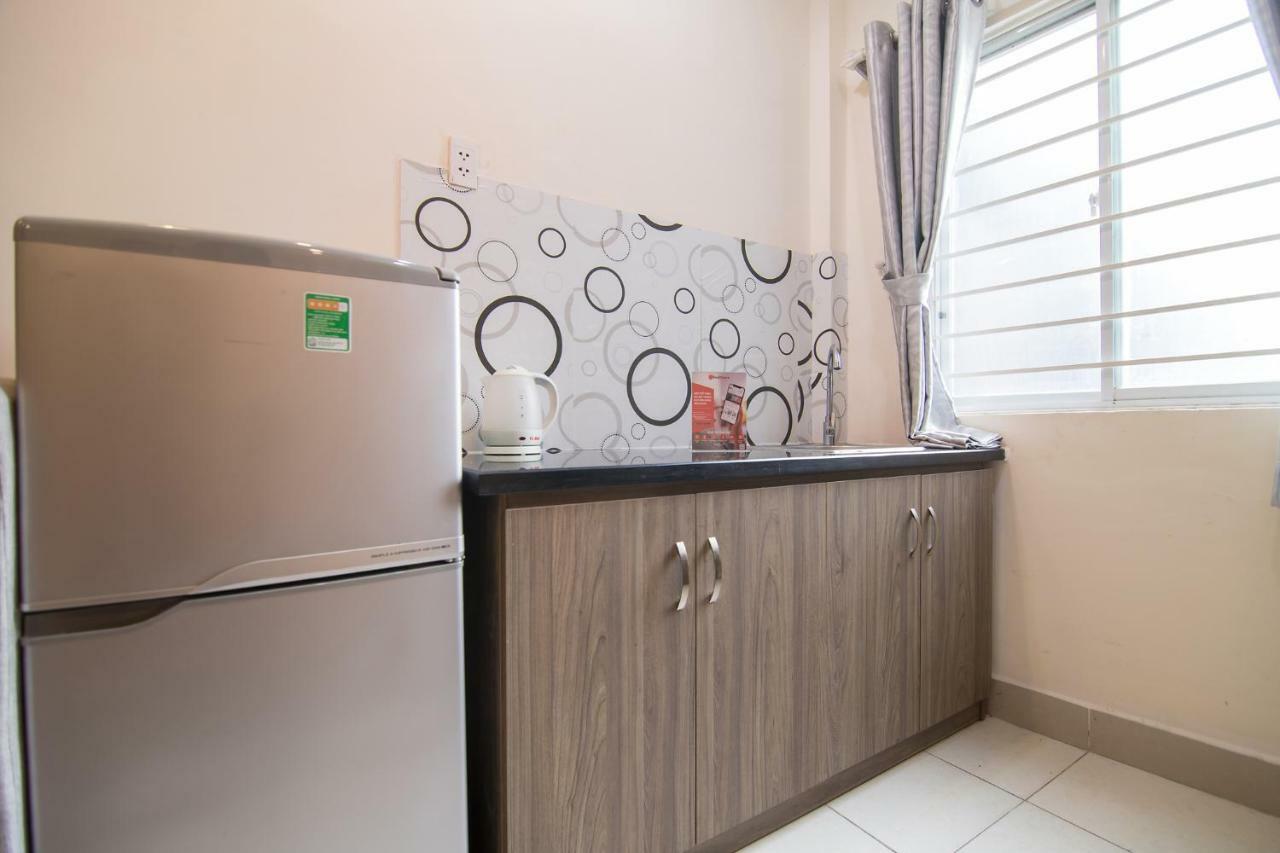 Reddoorz @ Hai Ba Trung Street Ho Şi Min Dış mekan fotoğraf